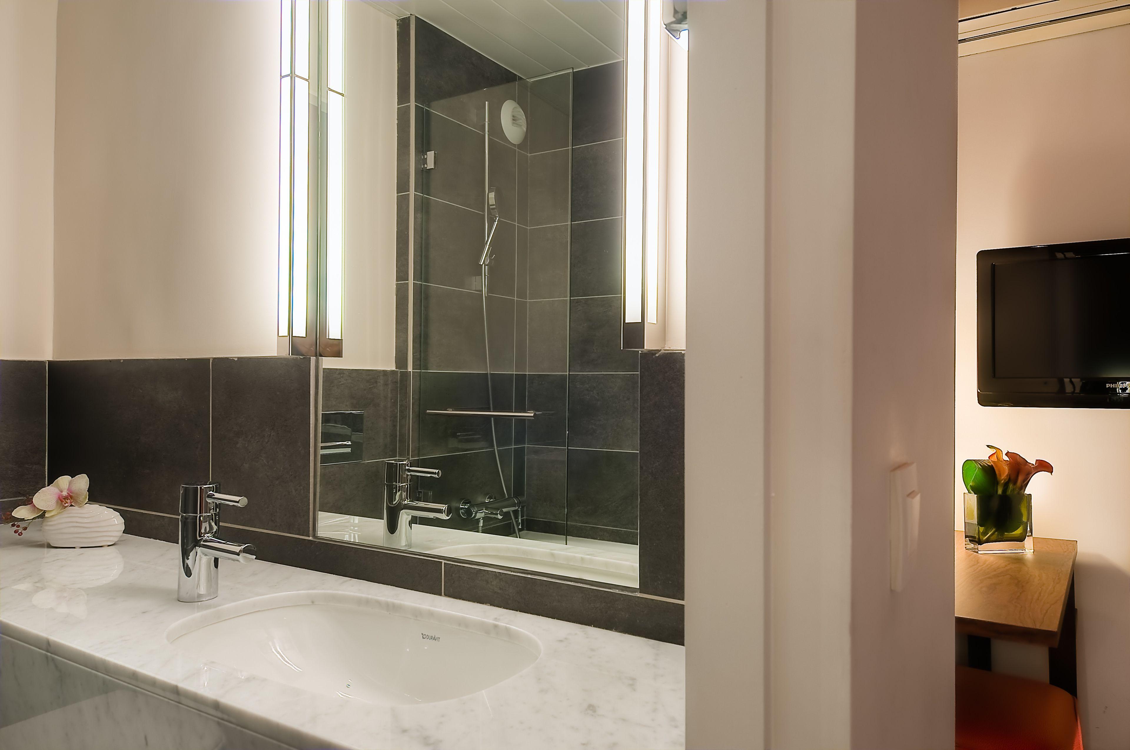 Hotel Marais Bastille 3*